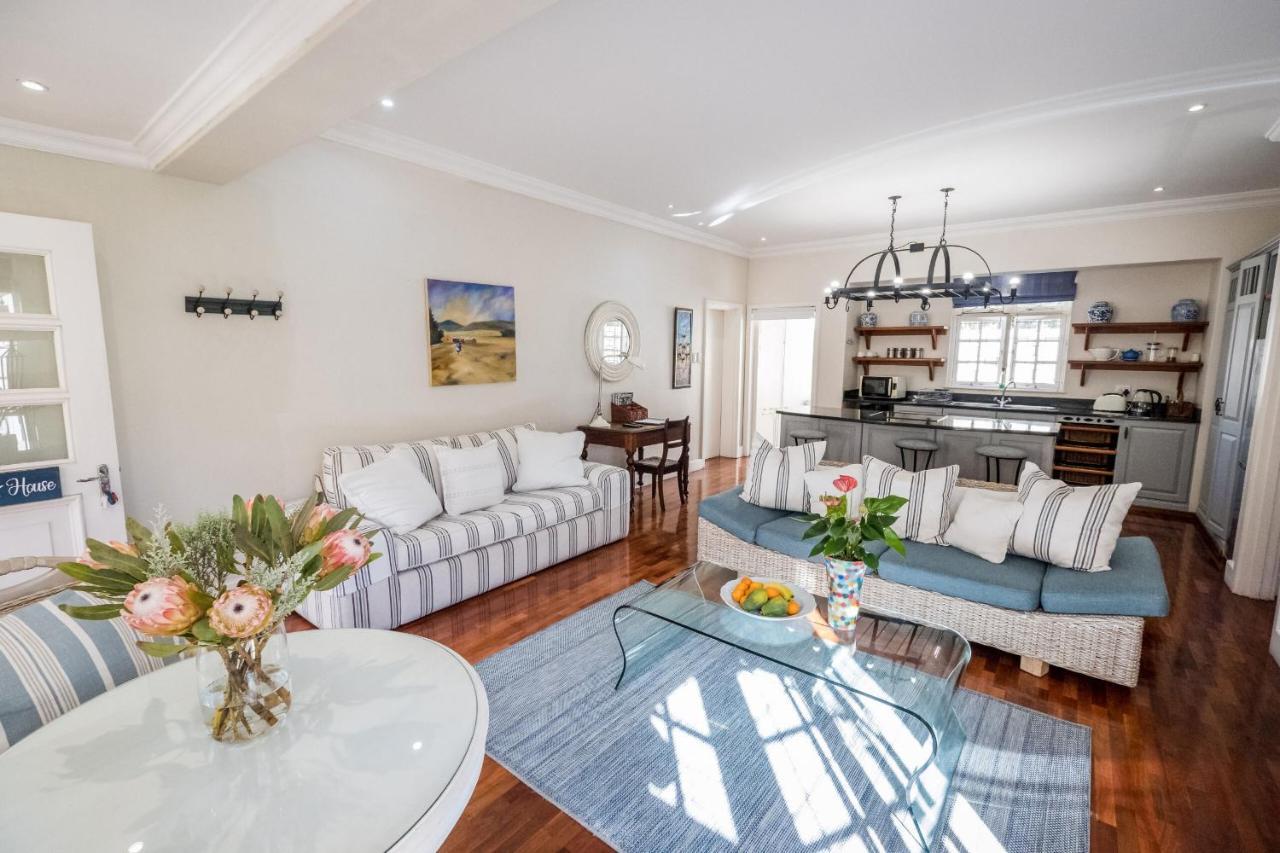 Admiralty Beach House Port Elizabeth Dış mekan fotoğraf
