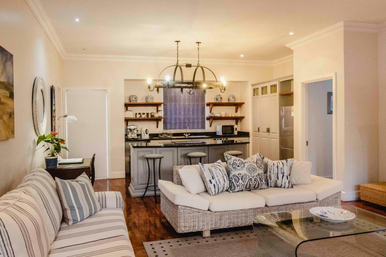 Admiralty Beach House Port Elizabeth Dış mekan fotoğraf